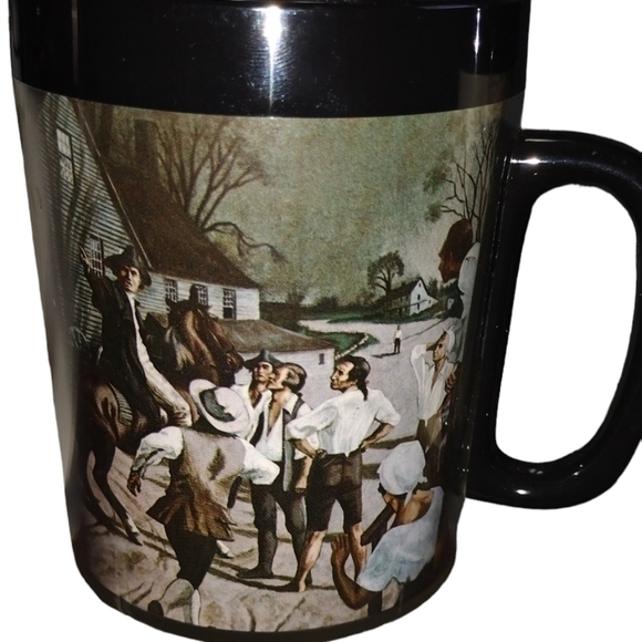 vintage set of 2 historical plastic thermo- serv‎ mugs never used - Picture 3 of 7